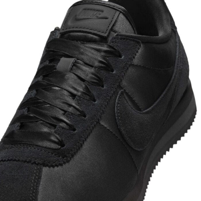 Nike Cortez Textile 'Black' (Women)