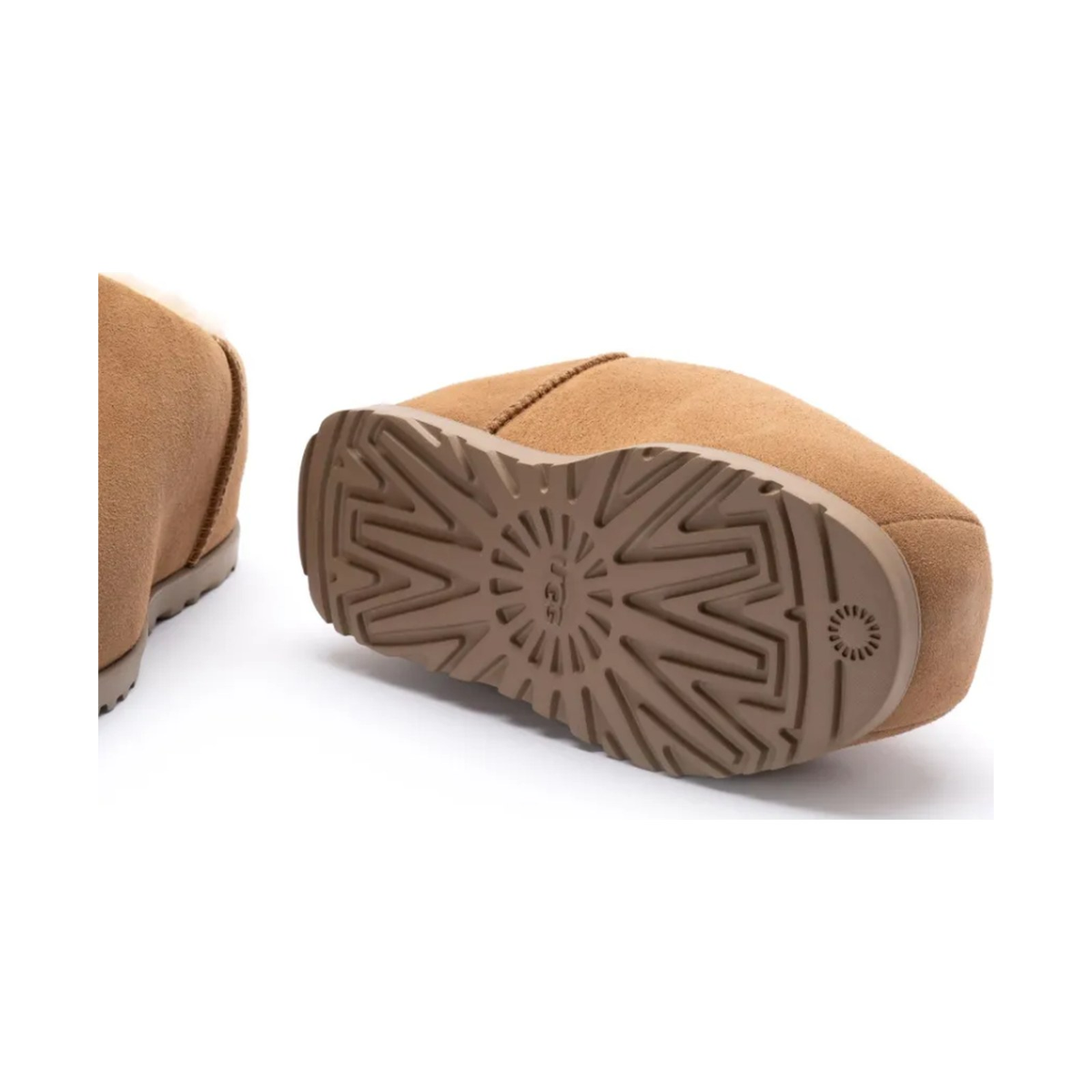 UGG Pumped Slide 'Chestnut' (Women)
